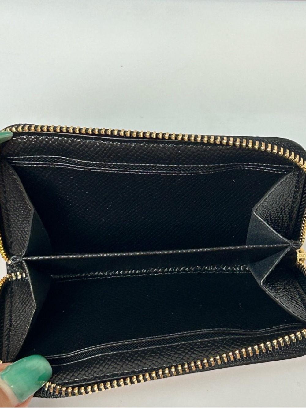 COACH Leather Zip Card Wallet 🖤 - Picture 5 of 14